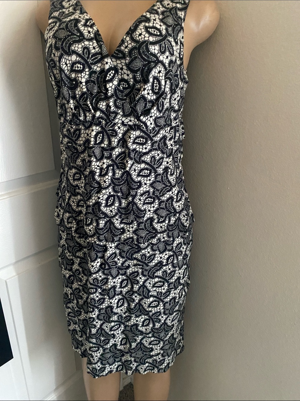 London Style Black & White Lace-Print V-Neck Midi Dress
